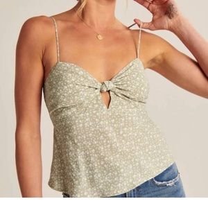 Women’s Abercrombie & Fitch Knot-Front Cami in Green Floral